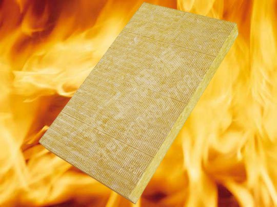 外墻保溫擠塑板集隔熱、保溫、阻燃于一體